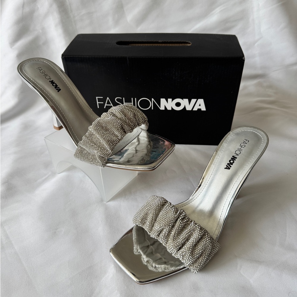 Fashion Nova Silver Heeled Sandals - Picture 6 of 6